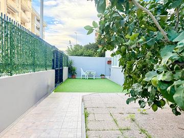 Trivano piano terra con cortile