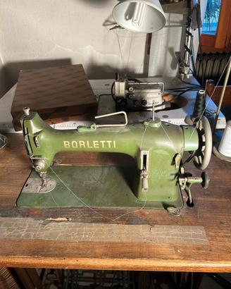 Macchina da cucire Borletti 