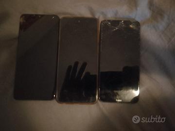 tre cellulari rdmi Motorola Samsung 