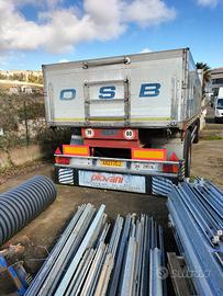 Rimorchio ribaltabile bilaterale