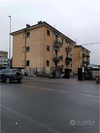 Immobile in asta di 91 m² con 3 locali a Como