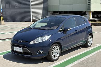 FORD Fiesta 1.4 5 porte Bz.- GPL Titanium