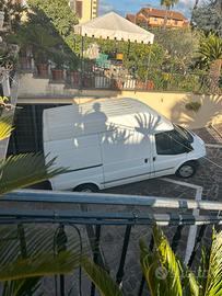 Autocarro Ford Trans/Tour/Bus 2006