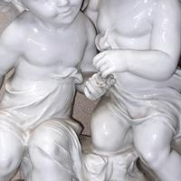 Putti ceramiche "N" Capodimonte 