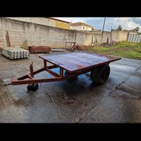 carrello per trattore agricolo