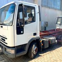 Camion IVECO EUROCARGO 75E15