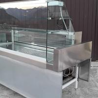 Vetrina refrigerata Bancone Frigo con 2 ripiani