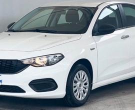 Fiat Tipo 1.6 Mjt 4 porte Easy IVA ESPOSTA