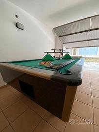 Biliardo completo di accessori