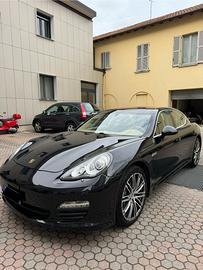 Porsche panamera S