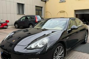 Porsche panamera S