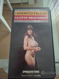 Film vhs la città delle donne di Fellini