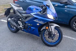 Yamaha r3 Modello ABS