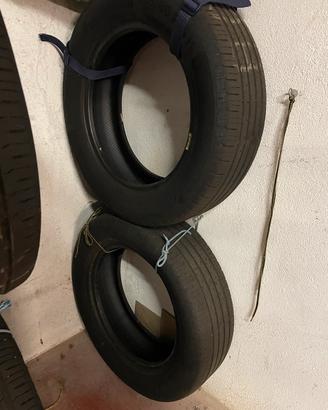 Gomme continental 205/60 R16