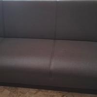 2 divani a 3 posti che in un clic clac diventano l