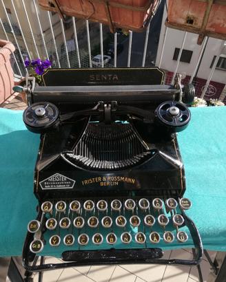 Macchina scrivere senta epoca anni '20