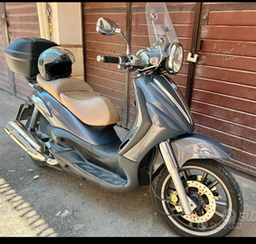 Piaggio Beverly Cruiser 500