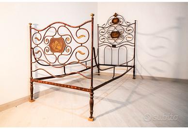 N* 2 letti ferro battuto “ d’epoca “