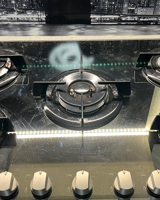 Piatto cucina a gas 5 fuochi ARISTON