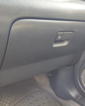 Cassetto portaoggetti TOYOTA RAV 4 del 2004