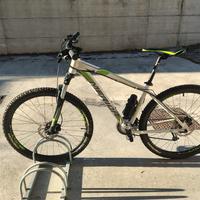 Mountain bike Merida