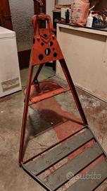 Cavalletto idraulico