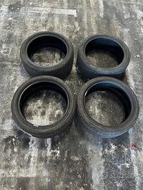 Gomme Bridgestone 225/40R18