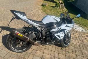 Kawasaki ninja zx6r no depo