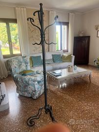 Attaccapanni in FERRO BATTUTO