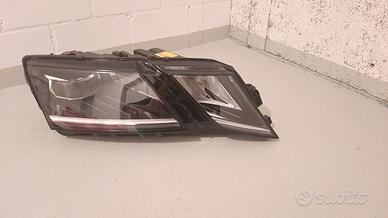 Faro proiettore Skoda Octavia 3 5E Full led dx
