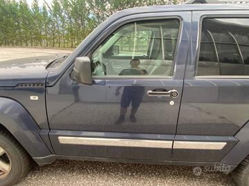 PORTA ANTERIORE SINISTRA JEEP CHEROKEE KK 2009