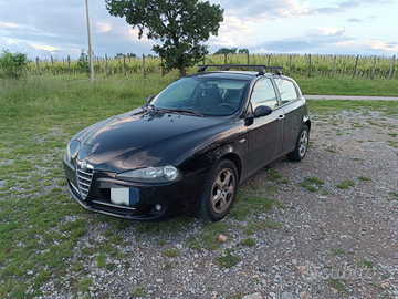 Alfa Romeo 147 1.6 16 valvole twin spark 5 porte