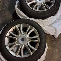 Gomme invernali con cerchi in lega 205/55 r16
