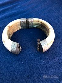 Bracciale vintage metallo e corno