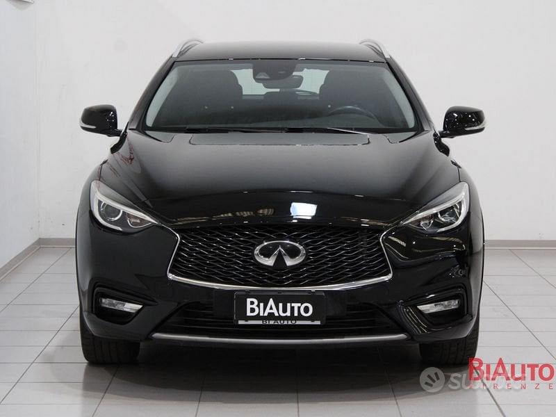 Infiniti Q30 2018 photo 3
