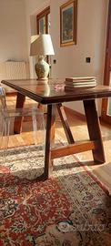 Tavolo in legno 
