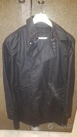 Trench chiusura doppio petto  con cintura Zara 