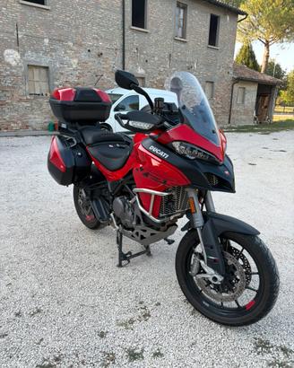 Multistrada V2s travel