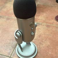 BlueYeti microfono  usb + spugna e filtro