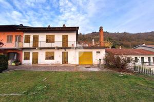 CASA SEMINDIPENDENTE A VESTIGNÈ