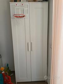 Armadio Ikea modello "Brimnes"