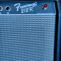 Ampli Fender Frontman 212r