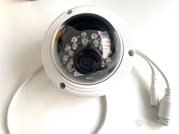 1 videocamera D-Link DCS-4603