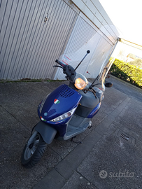 Scooter zip 50