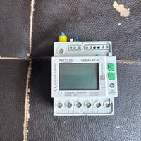 Contatore di elettricità trifase