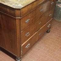 cassettone comò in legno con piano in marmo 