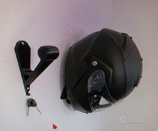 appendi casco  con gancio per  chiavi 🏍️.