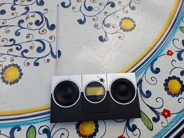 Radio sveglia Music Jockey con funzione orologio.