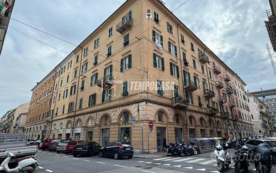 SAVONA PIENO CENTRO - VIA MONTENOTTE