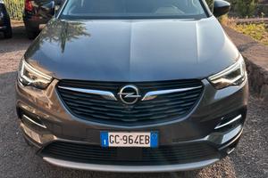 OPEL Grandland X 1.5 piena di optional!